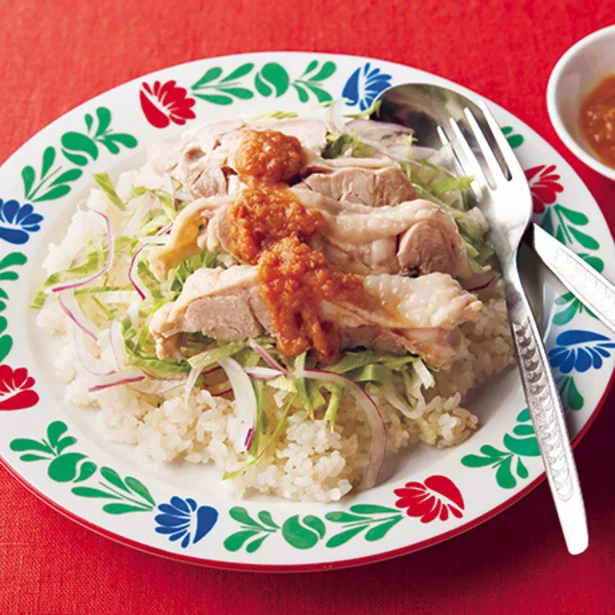 バターで香り高く! とりのゆで汁も活躍する「しょうがチキンライス」