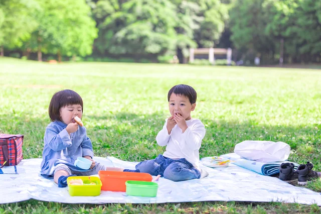 最大の楽しみ“おやつ交換”が禁止!? 今と昔で変わりつつある学校の遠足事情