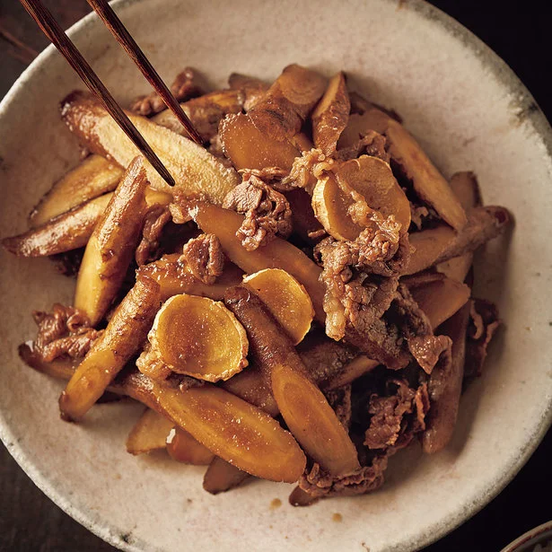 ご飯の最強の相棒!「ごろっとごぼうの牛すき煮」