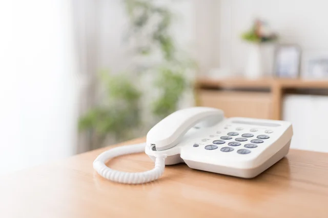 “連絡網”があるから解約できない！「固定電話」ってホントに必要？
