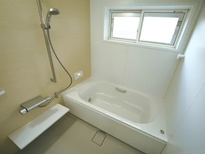 【写真】狭い浴室の空間は効率的に使いたい！