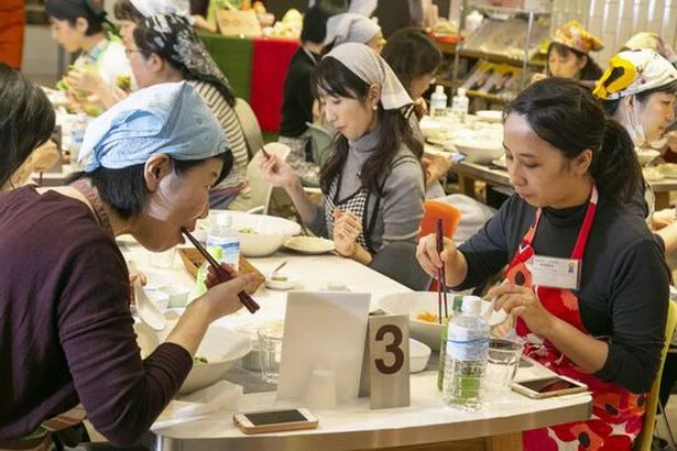 お待ちかねの試食タイム