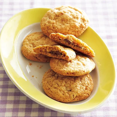 しっとり食感で贅沢仕立てに♪「ソフトチョコクッキー」