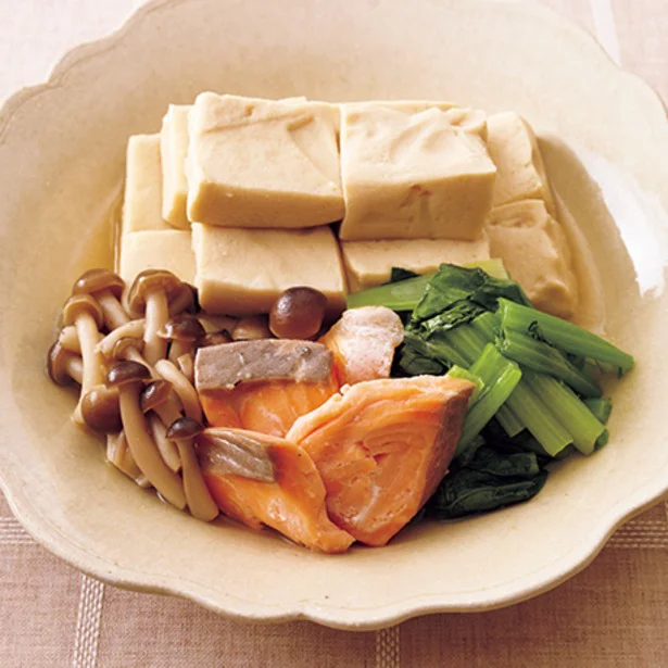 「高野豆腐と鮭のさっと煮」