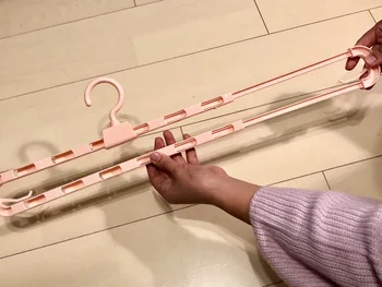 洗濯物が乾かない 悲鳴 ダイソー スライドバスタオルハンガー で大判タオルがスピーディーに乾いたんですけど 画像2 3 レタスクラブ