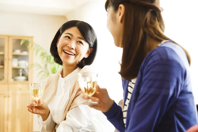 「主婦の品評会みたいだから好きじゃない」 ホームパーティーに対する世間のホンネ