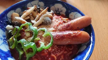 もしかして、ヘルシー！？ トマトジュースで麺を煮る「なんちゃってイタリアン」を作ってみた