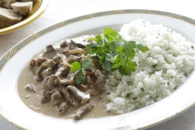 60カ国を周って世界のお母さんから習った料理【その2】 ビーフストロガノフ
