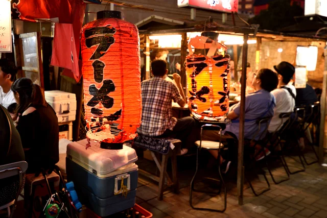 お酒を飲んだあとのシメにラーメンが食べたくなる理由　眠れないほど面白い地球の雑学(98)【連載】