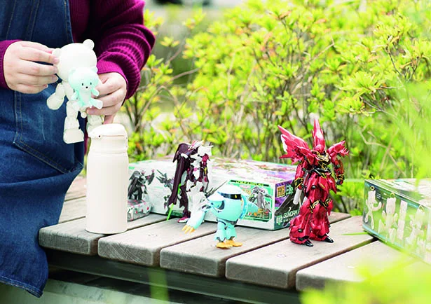 趣味を楽しみながら家計やりくりしている主婦に突撃取材!「夫と一緒にガンプラ｣編