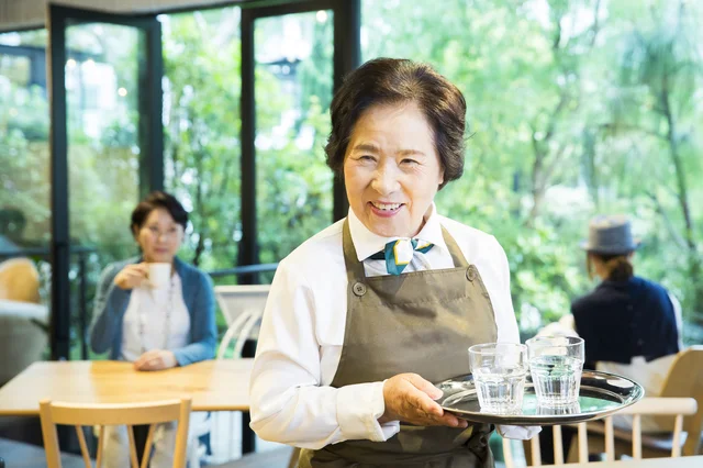 60歳以上で働くと老齢年金は減らされる⁉　年金のプロに聞いてみた