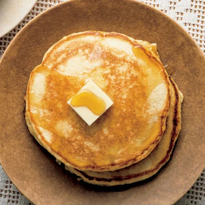 豆腐を使ってふっくらもちもち♪ おやつにも朝食にもぴったりな「豆腐プレーンパンケーキ」