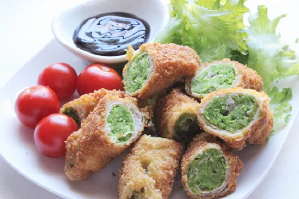 切り口の鮮やかな緑が美しい！ 旬の食材「グリンピース」を使った渦巻きカツ