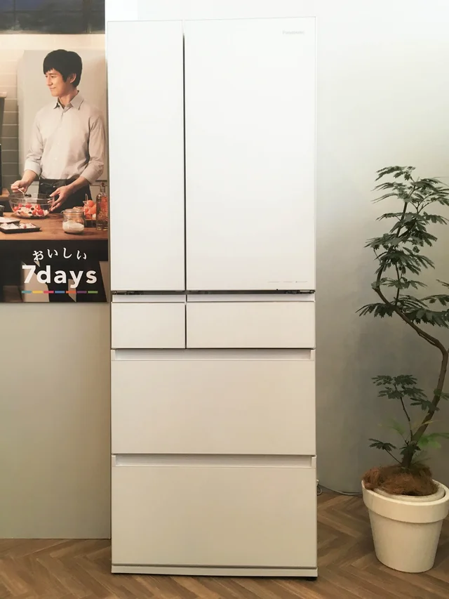 毎日のごはん作りをもっとラクにしてくれるってほんと⁉ スチームオーブンレンジと冷蔵庫の新製品発表会ルポ