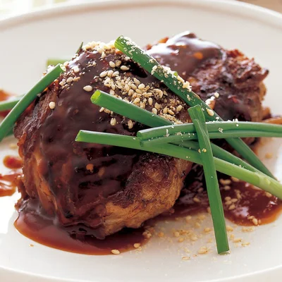 定番メニューをこま切れ肉でより手軽に♪ がっつり食べられる肉おかず3選