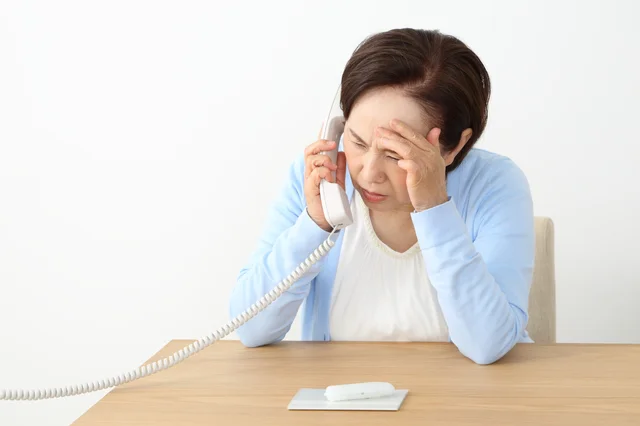 「10万円貸して」しばしばお金を要求する年金生活の母に困っています【お悩み相談】