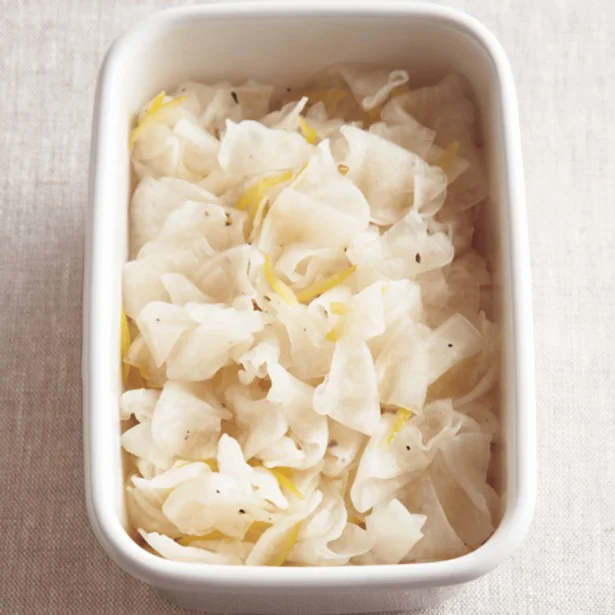 さっぱり風味で付け合わせに最適！ 作り置きできる大根の副菜3選