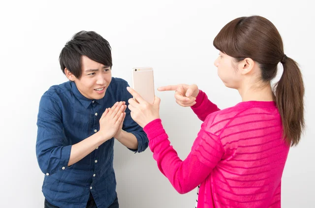 両親への挨拶の前日に！？婚約中に主人が浮気していたことが発覚、許せません【お悩み相談】