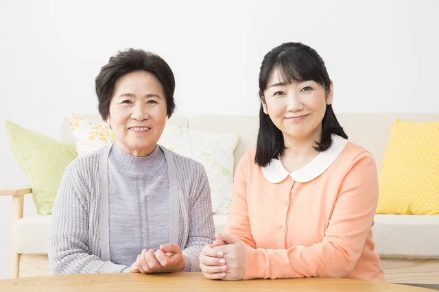 酒癖が悪い姑、夫にベタベタする義兄嫁。正直会いたくありません…【お悩み相談】