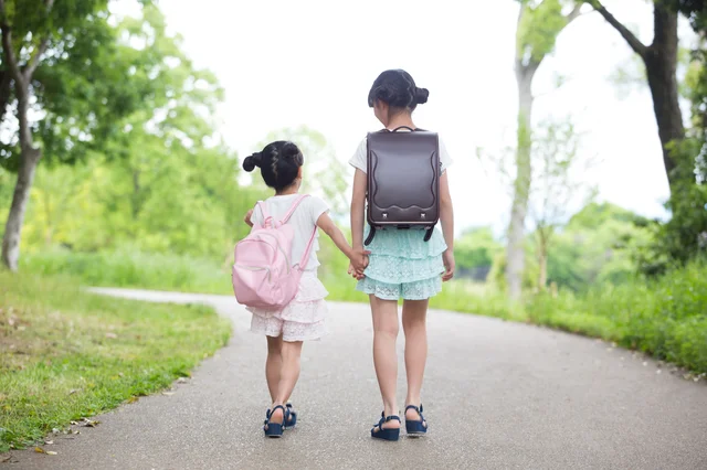 いつも妹がうらやましかった。我が子にはそんな思いをさせずに育てたいけれど……【お悩み相談】