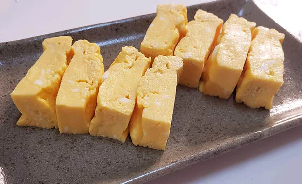 フライパンすら使わない! レンジで作る超時短卵焼き【リュウジの鬼はや!レシピ】