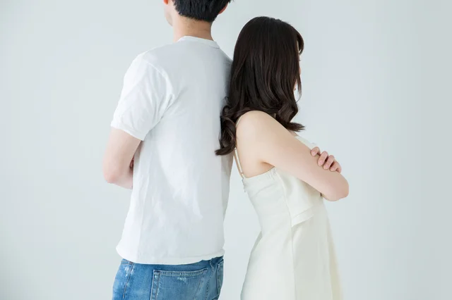 結婚してまだ半年なのに…。年上夫とのセックスレス状態に悩んでいます【お悩み相談】
