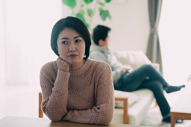 子どもが生まれて夫婦関係が悪化。浮気疑惑もあるけど夫との関係を改善したい【お悩み相談】