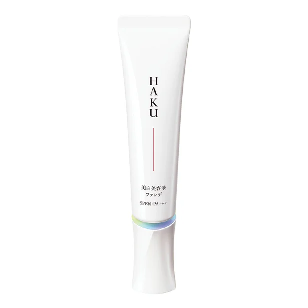 シミカバーも美白もおまかせ。HAKU 薬用 美白美容液ファンデ【医薬部外品】30g 全4色 4,800円(編集部調べ)