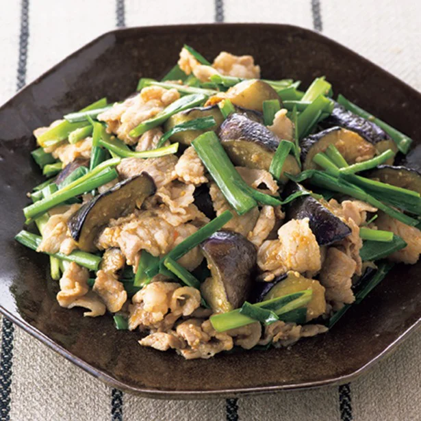 旬の食材をごろっと投入！ なすと豚肉を使ったがっつりおかず5選