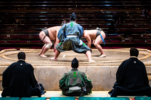 武士を真似て“力士”に？ 禁止令を乗り越え「相撲」が国技となった理由