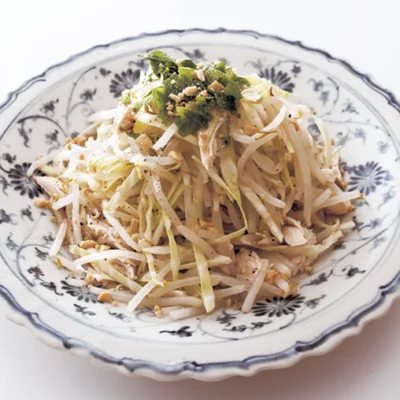 「チキンともやしのベトナム風サラダ」