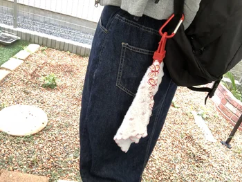 話題だけある セリア カラビナ キーフックタオルホルダー付ハードタイプ は噂にたがわず優れものだった 画像2 3 レタスクラブ