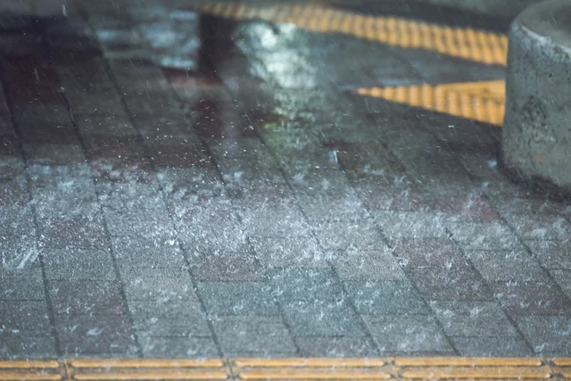 自宅のベランダは大丈夫？ 他人事じゃない「豪雨」被害の思わぬ落とし穴