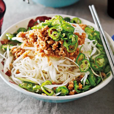 「そぼろとししとうの冷やしあえ麺」