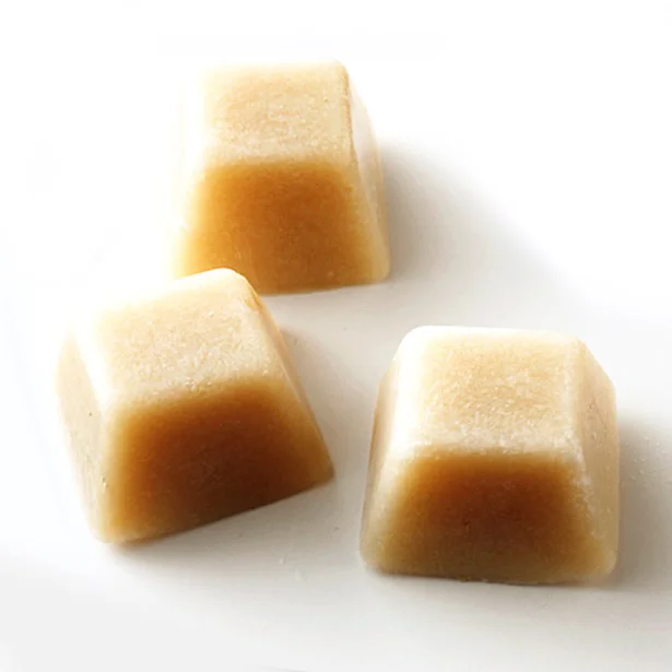 だし代わりに使える!? 噂の「えのき氷」を使ったアレンジ料理とは