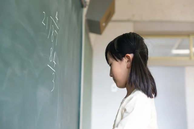 苦手な算数はすぐに「無理！」とお手上げ。もう少し自分で考えて欲しい【小川大介先生の子育てよろず相談室】