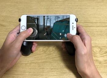 手になじむフィット感お値段以上 3coins スマホゲーム用ハンドルグリップでゲームがストレスフリー 画像2 4 レタスクラブ