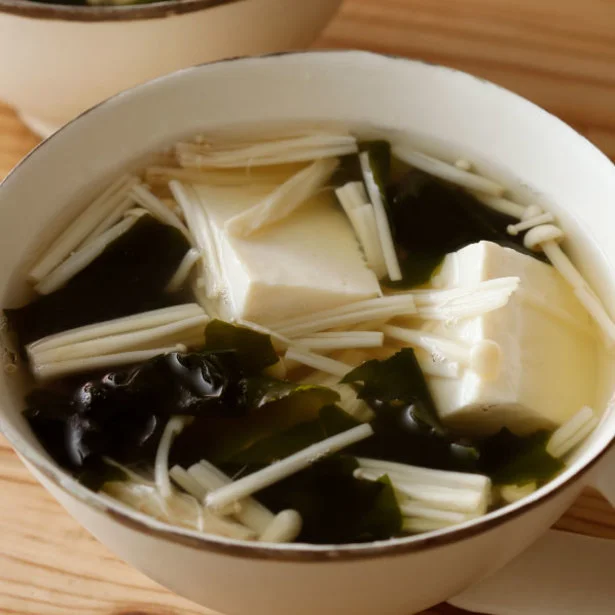 「豆腐とえのきのわかめスープ」