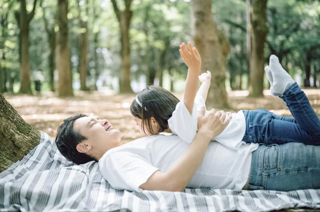 どんなワガママでも叶えてしまう…娘に甘すぎる夫をなんとかしたい【お悩み相談】