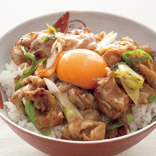 今日の夕飯はどんぶりでOK! 1品で満足できる「豚丼」5選