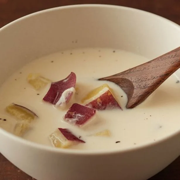 自然の甘みでほっこり…。繰り返し作りたくなる「さつまいもスープ」5選
