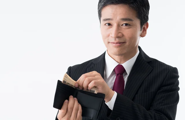 見栄なの？ 後輩・同僚におごり癖のある夫にハラハラ【お悩み相談】