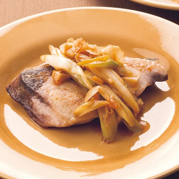 簡単手順で超お手軽♪ 焼くだけでおいしく食べられるぶりおかず5選