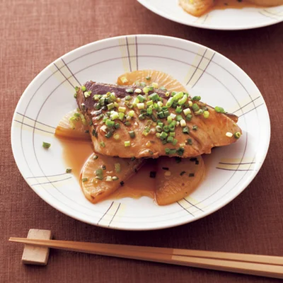 「蒸し焼きぶり大根」