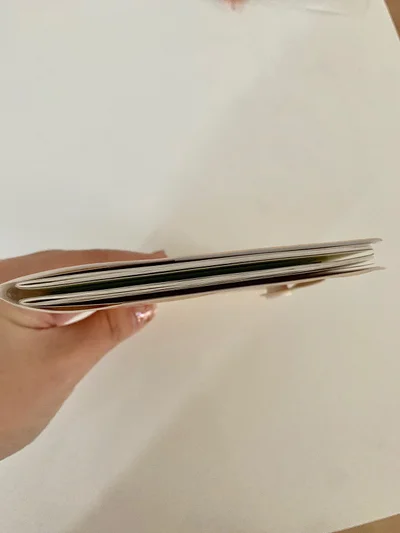 10枚以上のカードもスマートに持ち歩ける