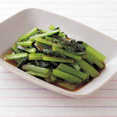 電子レンジであっという間に作れる「小松菜のカレーじょうゆびたし」