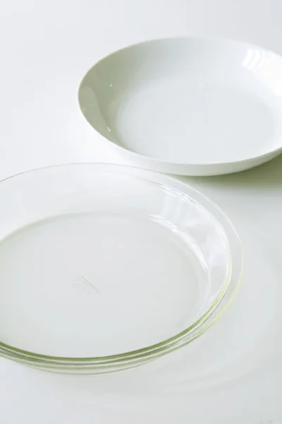 耐熱皿は「電子レンジ対応」と記載のあるものを