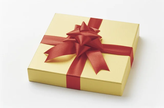 子どもの誕生日プレゼントを盗もうとした…？悪い噂のあるママ友が怖い【お悩み相談】