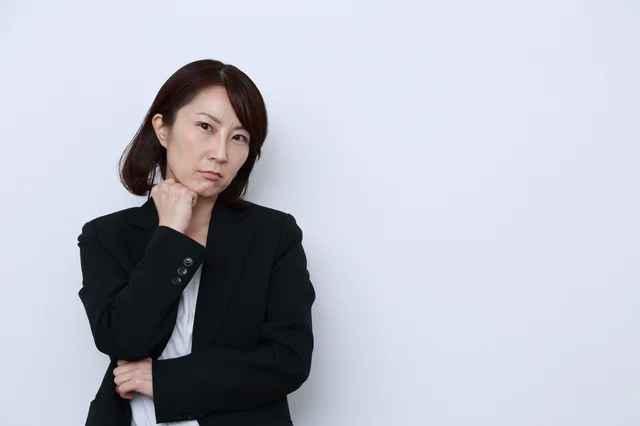 自分が上の立場でないとヒステリーを起こす兄嫁。どうつきあえばいいの…？【お悩み相談】