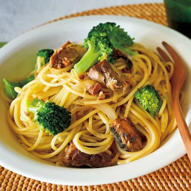 買いものに行けないときにも◎ さば缶×ブロッコリーのパスタ3選